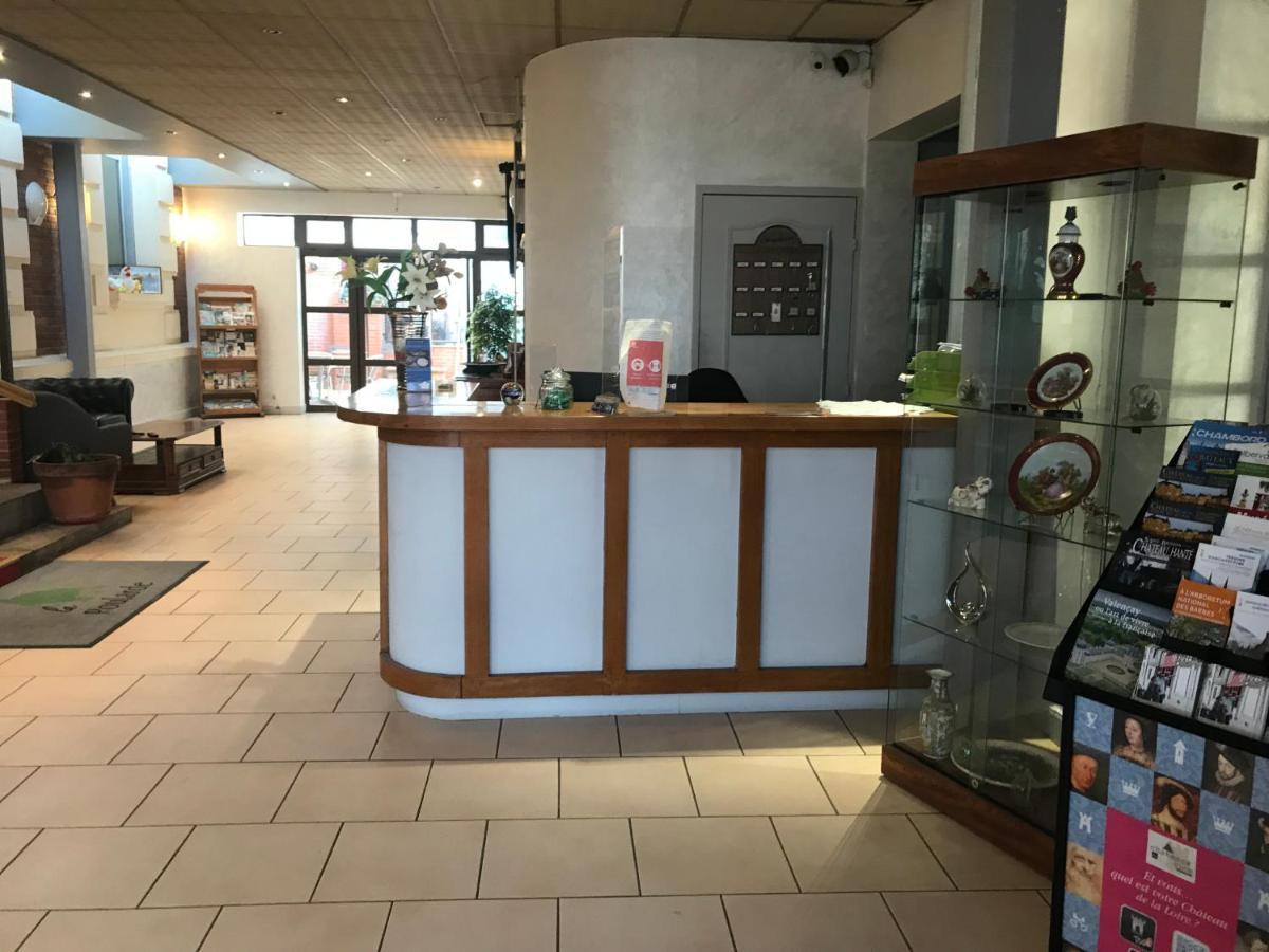 Hotel Le Beau Site Gien Εξωτερικό φωτογραφία