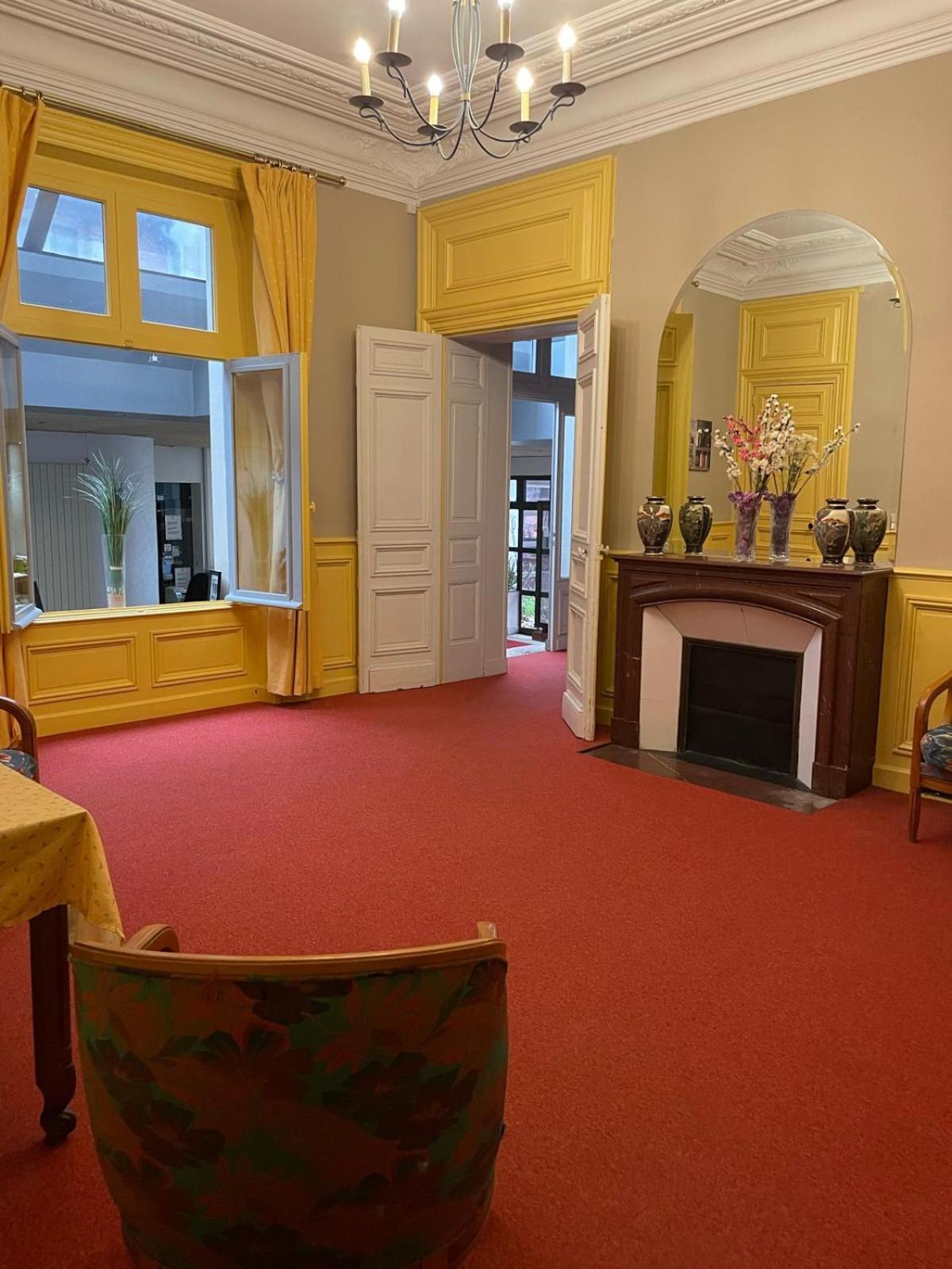 Hotel Le Beau Site Gien Εξωτερικό φωτογραφία