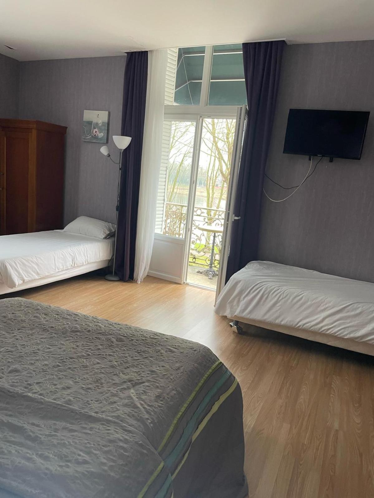 Hotel Le Beau Site Gien Εξωτερικό φωτογραφία